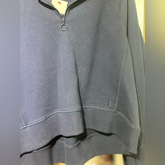 Alo sweatshirt - Picture 2 of 8